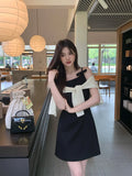 Xixi 2025 Spring New Korean Version High Waisted Elegant Suspension Dress Square Solid Color Pure Desired Skirt