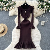 Retro Doll Collar Horn Sleeve Dress Women Autumn Waist Thin Temperament Knitted