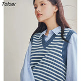 Women Knitted Vest 2023 Spring Sleeveless V Neck Loose Sweaters Classic Stripe Casual Chic All-match