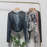 With A Thin-Dyed Sexy Mesh Long-Sleeved Sunscreen T-Shirt With A Short Top