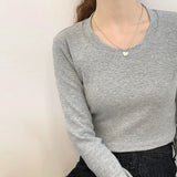 And Autumn Simple Slim Bottomed Shirt Women 2023 Autumn And Winter New Style White Shirt With Round Collar And Long Sleeves T-Shirt-Outfit