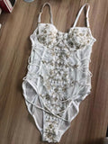 Embroidery Lace Flowers French Underwear Sexy Body Shaping Push Up Bra Set Romantic White Lingerie Bras and Panties