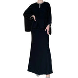 Round-Neck Bat Sleeves In Autumn