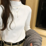 Long-Sleeved Bottomed Shirt With A Half-High Collar A New Chic White T-Shirt In Autumn And Winter Shows A Thin Fishbone Blouse.-Outfit