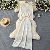 Wearing A Female Gentle Windy Hooks Long-Sleeved Knitted Shirt + High-Rise Thin Half