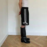 Women's Y2K Aesthetic Striped Print Knee Length Shorts Elastic Waist Side Bow Knot Tied Details Straight Short Pants-Outfit