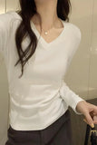 Style Ins Solid Color V-Collar Long-Sleeved Bottomed T-Shirt For Women In Autumn And Winter-Outfit
