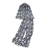 Familiar Wind Wearing A Female Fashionable Loose-Fitting Long-Sleeved Printed Shirt + High-Waisted Casual Broad-Legged Trousers