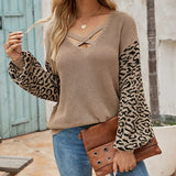 Autumn and Winter New Vneck Long Sleeves Pullover Women Blouse Splicing Knitted Leopard Print Female Thick Sweaters
