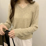V-Collar Shows The Thin Wool Sweater, A New Slim, Long-Sleeved Blouse With Bottoms In Autumn And Winter.-Outfit