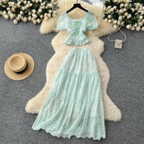Temperament Wears A Female Waist-Waisted Collar Bubble Sleeve Shirt High-Waisted Embroidered Half-Dressed Skirt Holiday Style