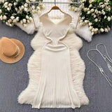 New Knitted Dress Women's French Retro High-End Slim Slimy Temperament Of The Body Fishtail