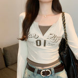 Color Splicing Fake Two Long-Sleeved T-Shirts Women's Autumn New V-Collar Jackets-Outfit