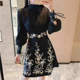 Runway Women's Elegant Two Pieces Set Sexy Long Puff Sleeve Bow Shirt Tops +Vintage Embroidered Flowers Skirt