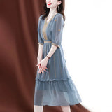 Dress Women's Summer Dress 2023 New High-End Embroidery Design Waist Thin French Style Skirt-Outfit