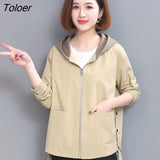 2023 Spring Autumn Green Loose Jacket Women Casual Pocket Long Sleeved Windbreaker Woman Zipper Up Hooded Coats