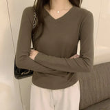 Style Ins Solid Color V-Collar Long-Sleeved Bottomed T-Shirt For Women In Autumn And Winter-Outfit