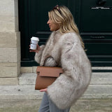 Cloud Stone Fox Thick Warm Bat Sleeve Fur One-Piece Shawl Woman Lazy Smooth And Environmentally Friendly