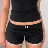 Simple Lace Shorts Ins Trend Low Waist Tight Solid Color Summer Fresh Casual Pants 2024-Outfit