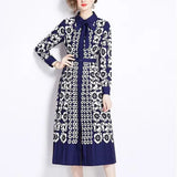 Light Luxury Feudist Temperament Long-Sleeved Clapping Waist Thin Single Buckle A Word Positioning Print
