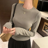 Round-Necked Solid Color Long-Sleeved Shoulder T-Shirt With A New Autumn And Winter Skinny Basic T-Shirt-Outfit