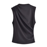 Spring Pleated Sleeveless Blouse With Round Collar 2728636-Outfit