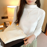 Long-Sleeved Bottomed Shirt With A Half-High Collar A New Chic White T-Shirt In Autumn And Winter Shows A Thin Fishbone Blouse.-Outfit