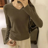 Style Ins Solid Color V-Collar Long-Sleeved Bottomed T-Shirt For Women In Autumn And Winter-Outfit