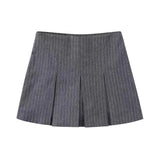 New Wide-Pleated Solid Color Fashionable Short Skirt 7385524-Outfit