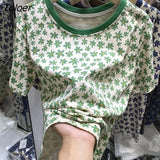 Small Fresh Floral Short-sleeved T-shirt Women's Summer 2022 New Korean Fashion Women Design Sense Niche Half-sleeved
