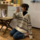 Sweaters Women Vintage Argyle Korean All-Match Chic V-Neck Ladies Pullovers Student Lazy Style Popular Winter Womens Sweater