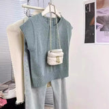 Small Flying Sleeve Blouse Short Style Sleeve Slim Ins2024 Short Sleeve Design Feeling Right Rotator Cuff Knitted T-Shirt Girl-Outfit